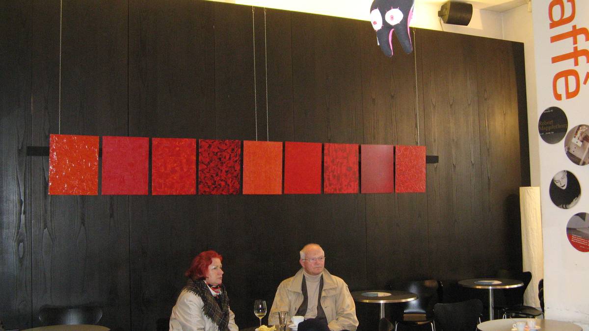 Sequenz roter Bildflächen, work in situ,
temporary installation